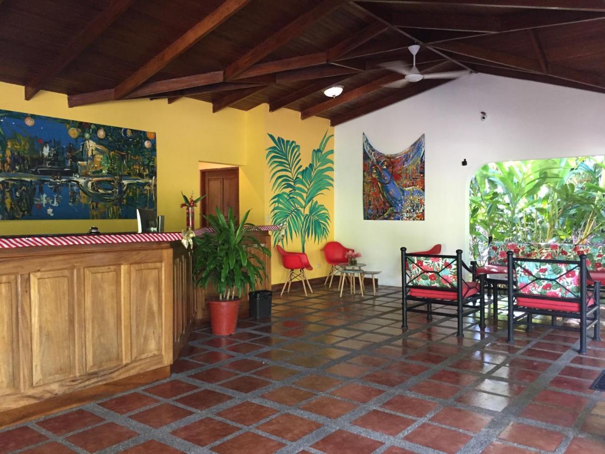 Jaco Hotel Docelunas Kültér fotó